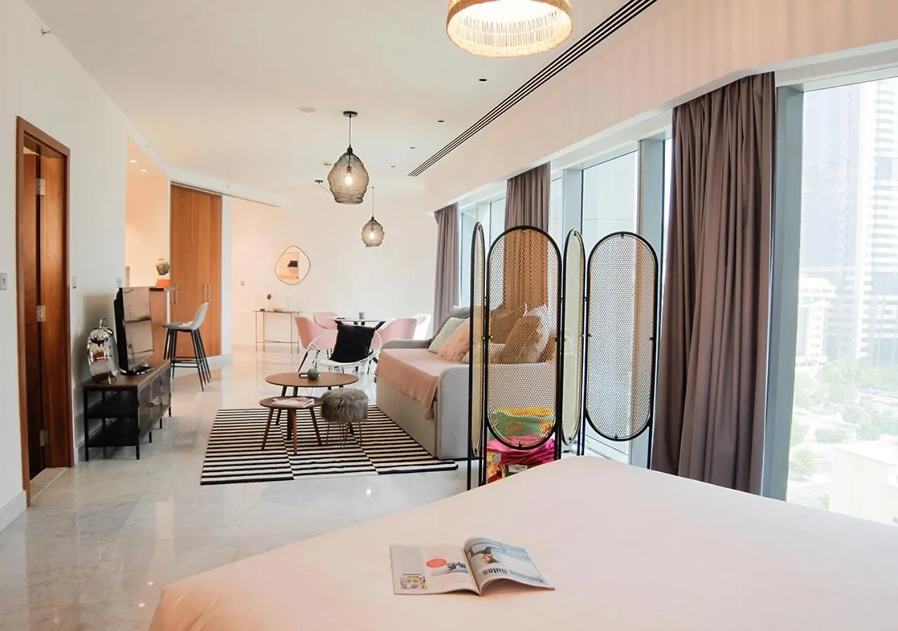 Nasma Luxury Stays - Central Park Tower Dubai