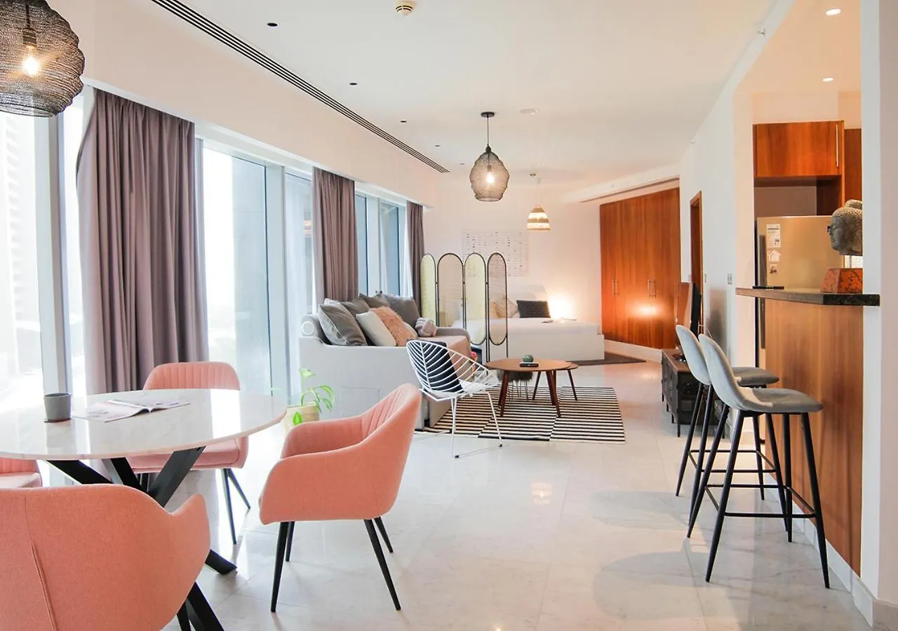 Nasma Luxury Stays - Central Park Tower Dubai 0*,  United Arab Emirates